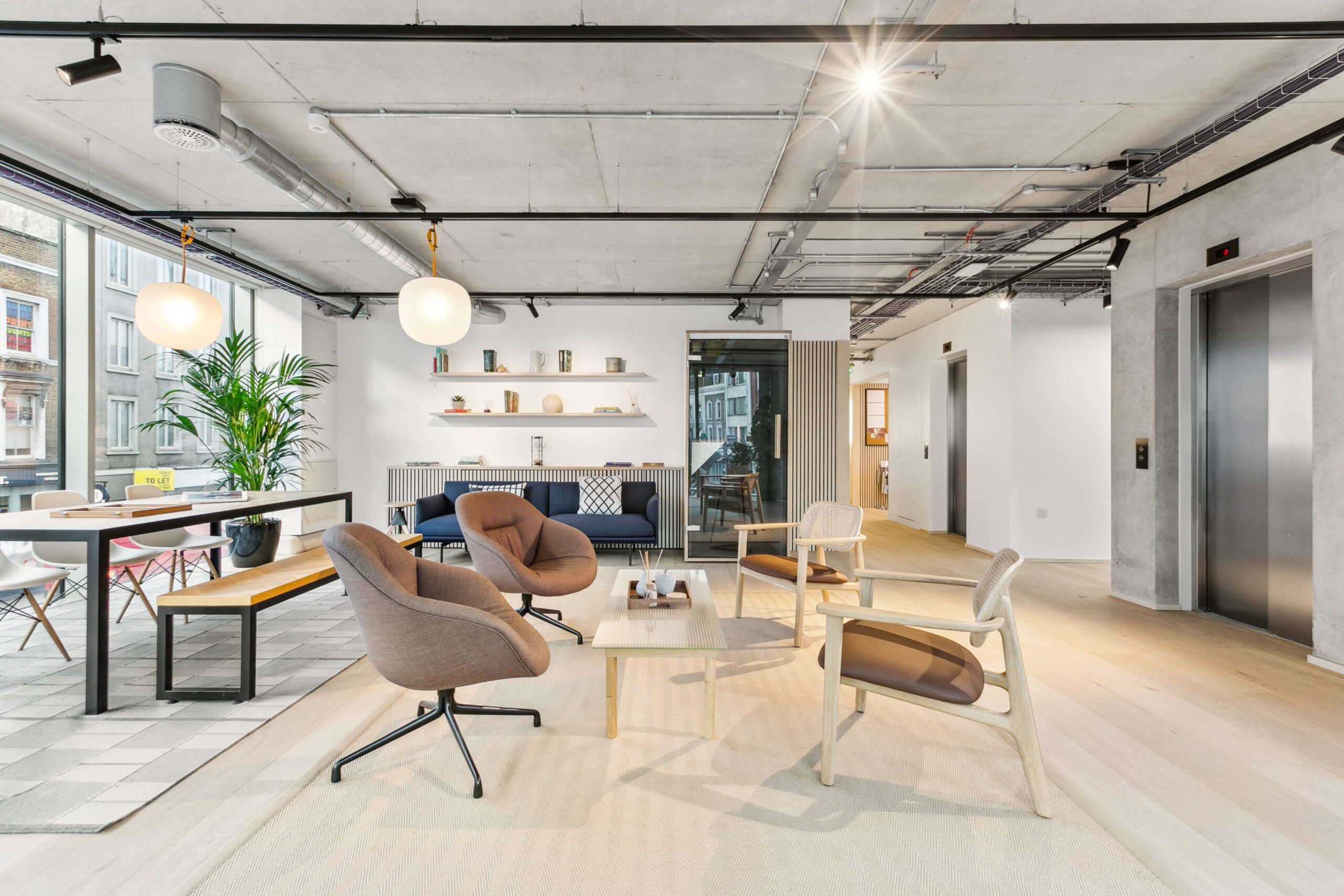 Breakout space